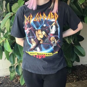 Vintage def leppard tee